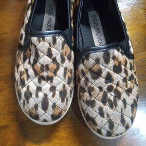 Steven Madden girls cheetah print shoe